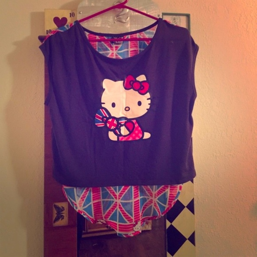 Hello Kitty Union Jack Cropped Sheer Tee - Small